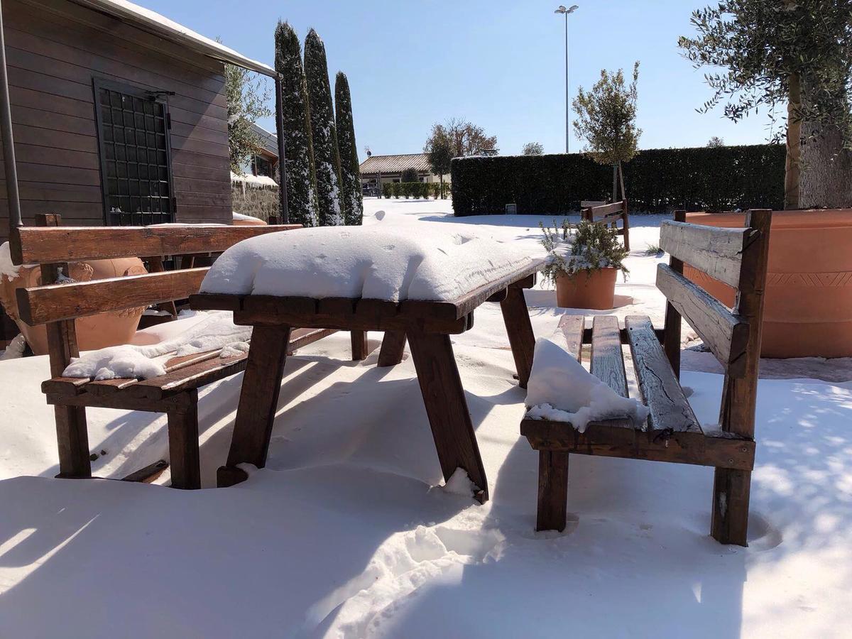 Agriturismo Antica Sosta วิแตร์โบ ภายนอก รูปภาพ